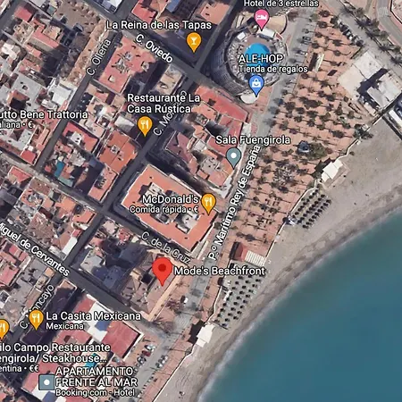 Mode's Beachfront 公寓 *